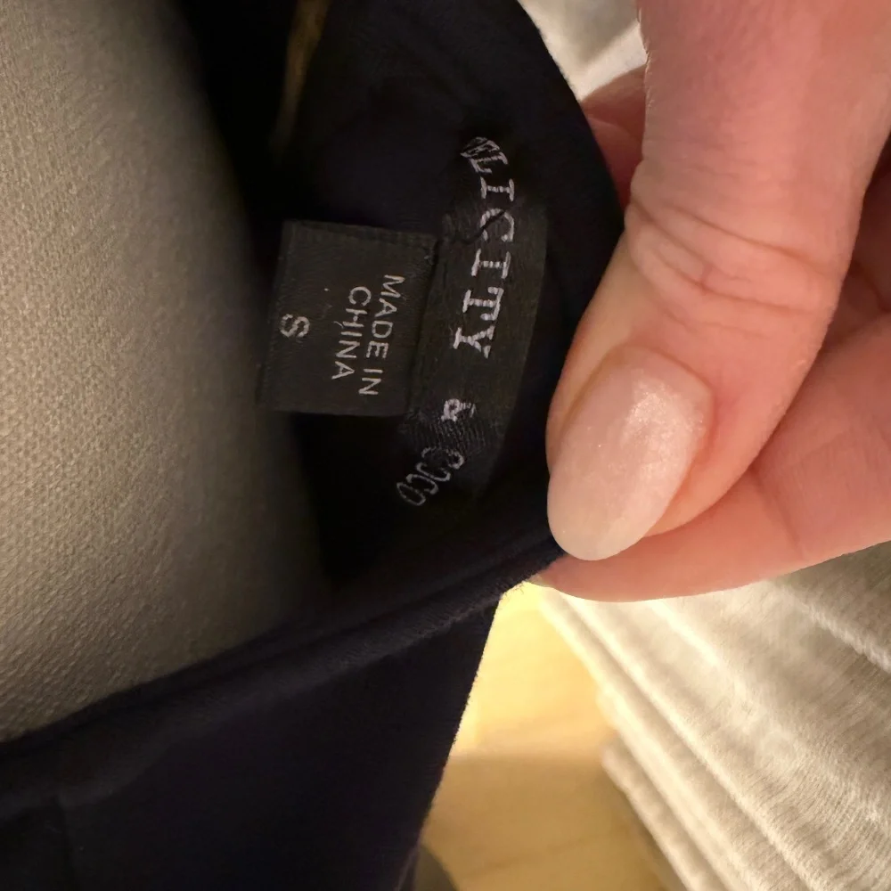 Felicity & Coco Navy Cap Sleeve Stretch Sheath Dress | S - Picture 4 of 4